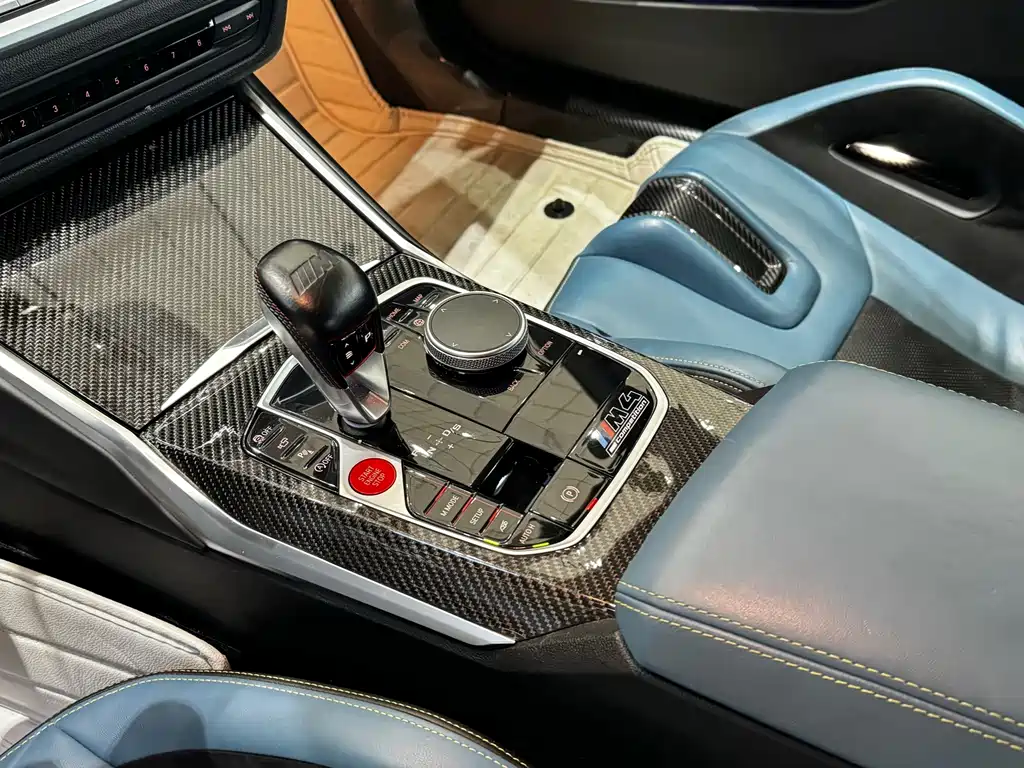BMW M4 — миниатюра 9