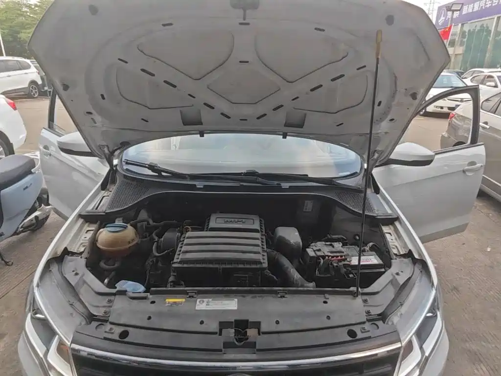 Volkswagen Jetta — миниатюра 20