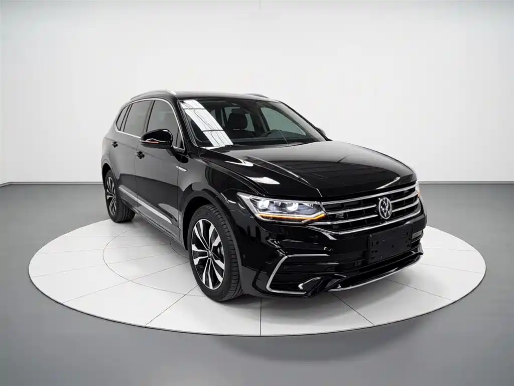 Volkswagen Tiguan L L 2022 330TSI AT R-Line