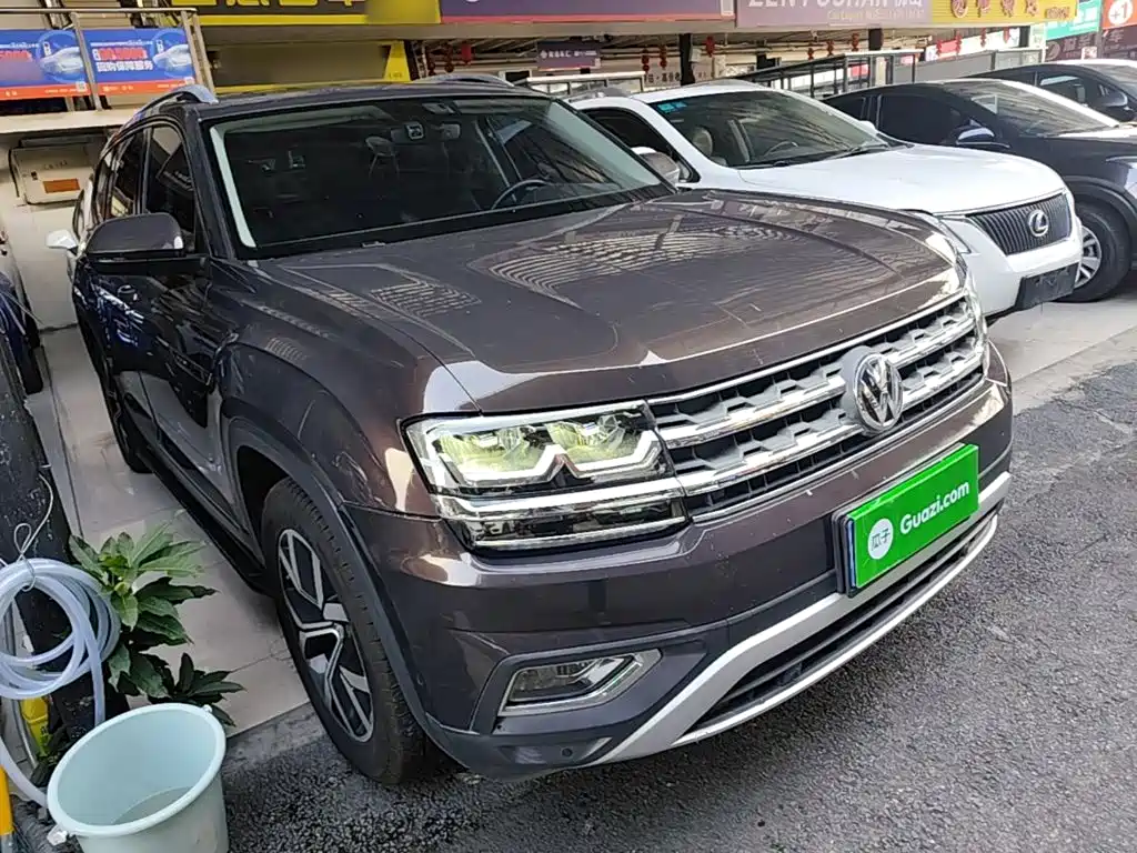 Volkswagen Teramont — миниатюра 4