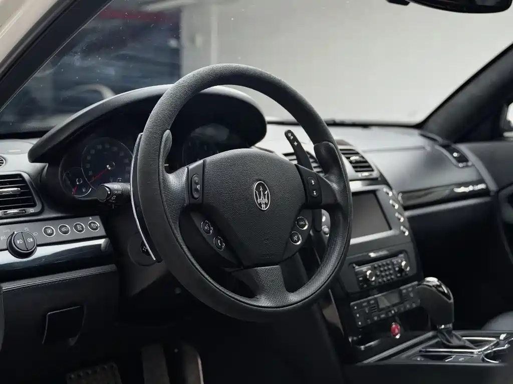 Maserati Quattroporte 4.7L Sport Edition, фото 10