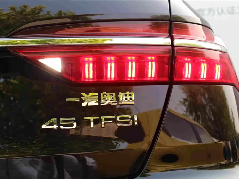 Audi A6L — миниатюра 9