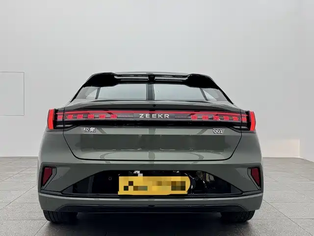 ZEEKR EXTREME KRYPTON 001