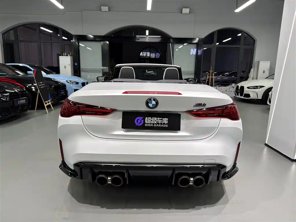 BMW M4 2024 M4 M xDrive