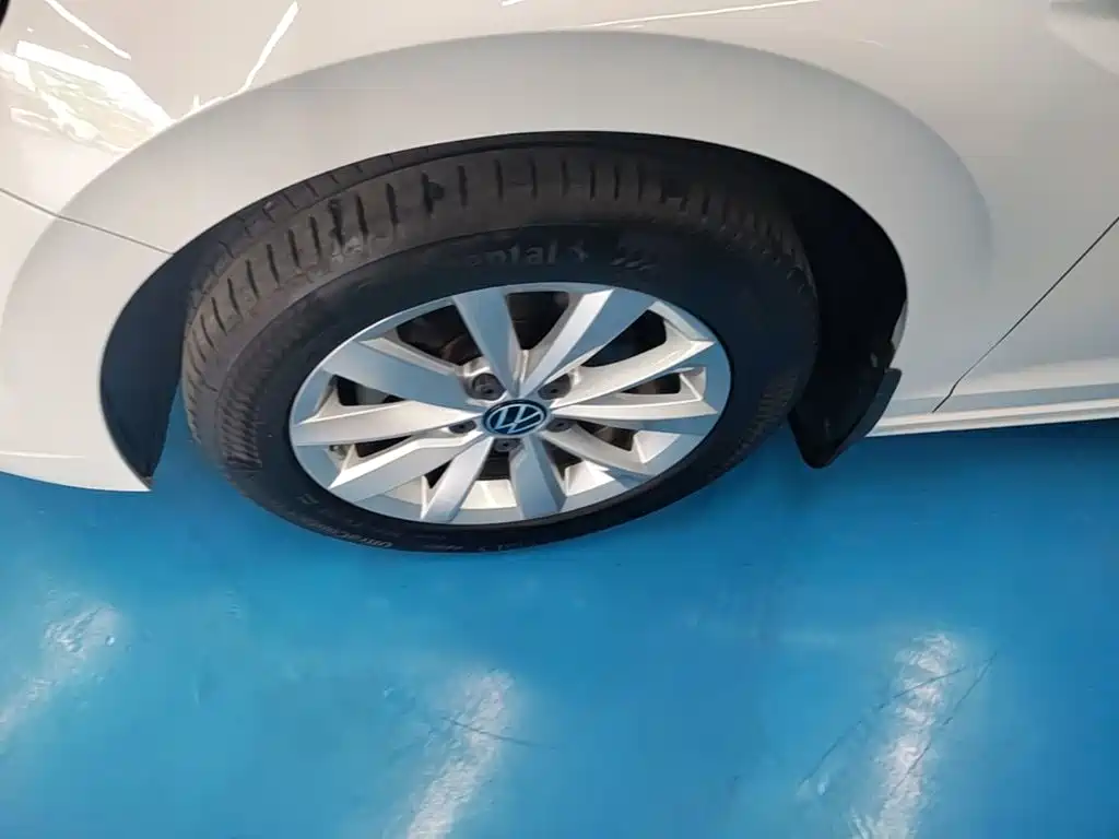 Volkswagen Bora — миниатюра 23