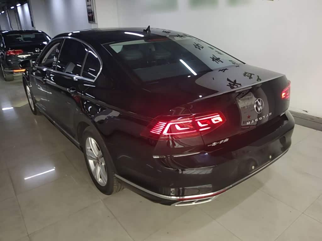 Volkswagen Magotan 1.4 л 2025 г. Чёрный, пробег 28800 км