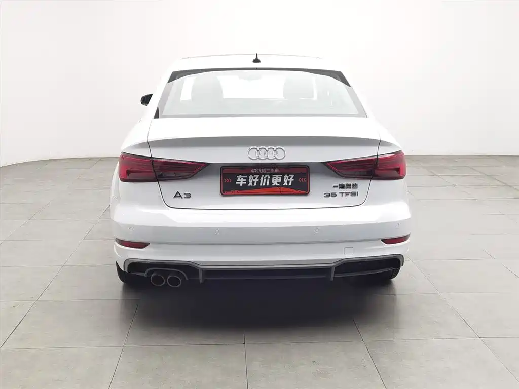 Audi A3 2019 Limousine 35 TFSI Fashion VI