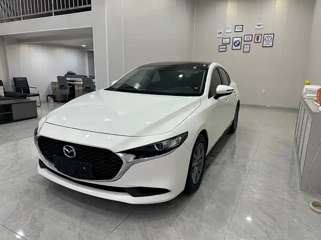 MAZDA 3 ANGKESAILA