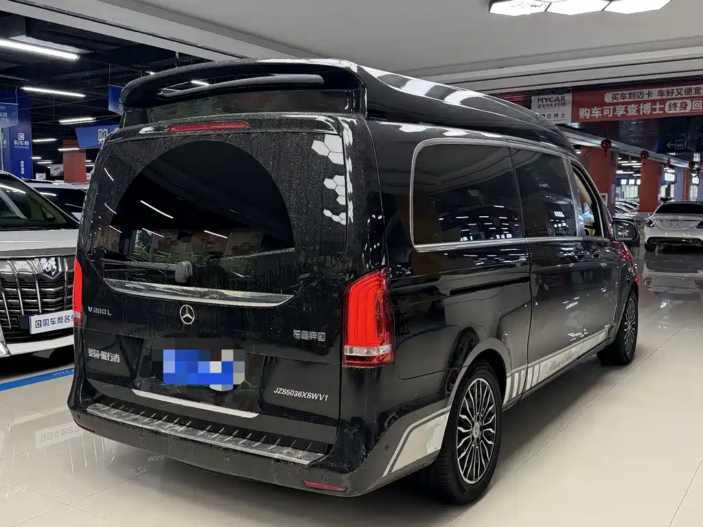 Mercedes-Benz V-Class V 2018 V 260 L Luxury Long Wheelbase VI