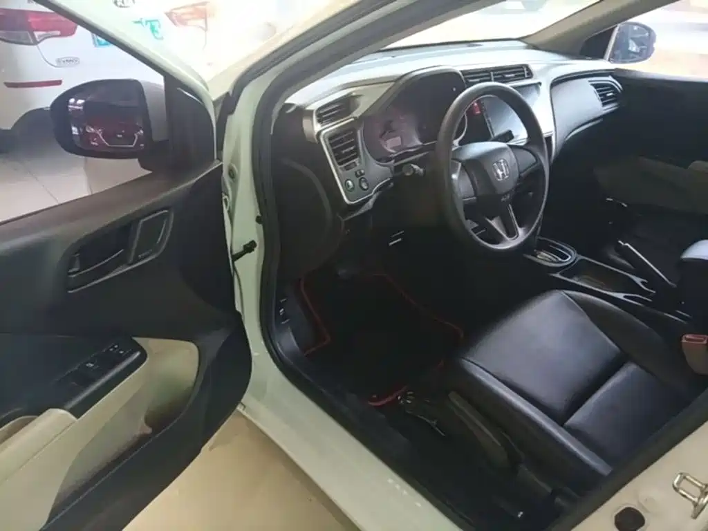 Honda City — миниатюра 16