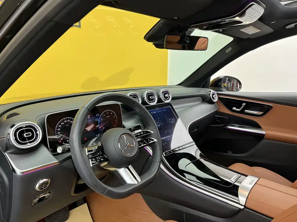 Mercedes-Benz GLC 2024 GLC 260 L 4MATIC Luxury 5 мест