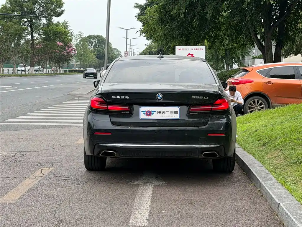 BMW 5 Series 5 2022 525Li Luxury