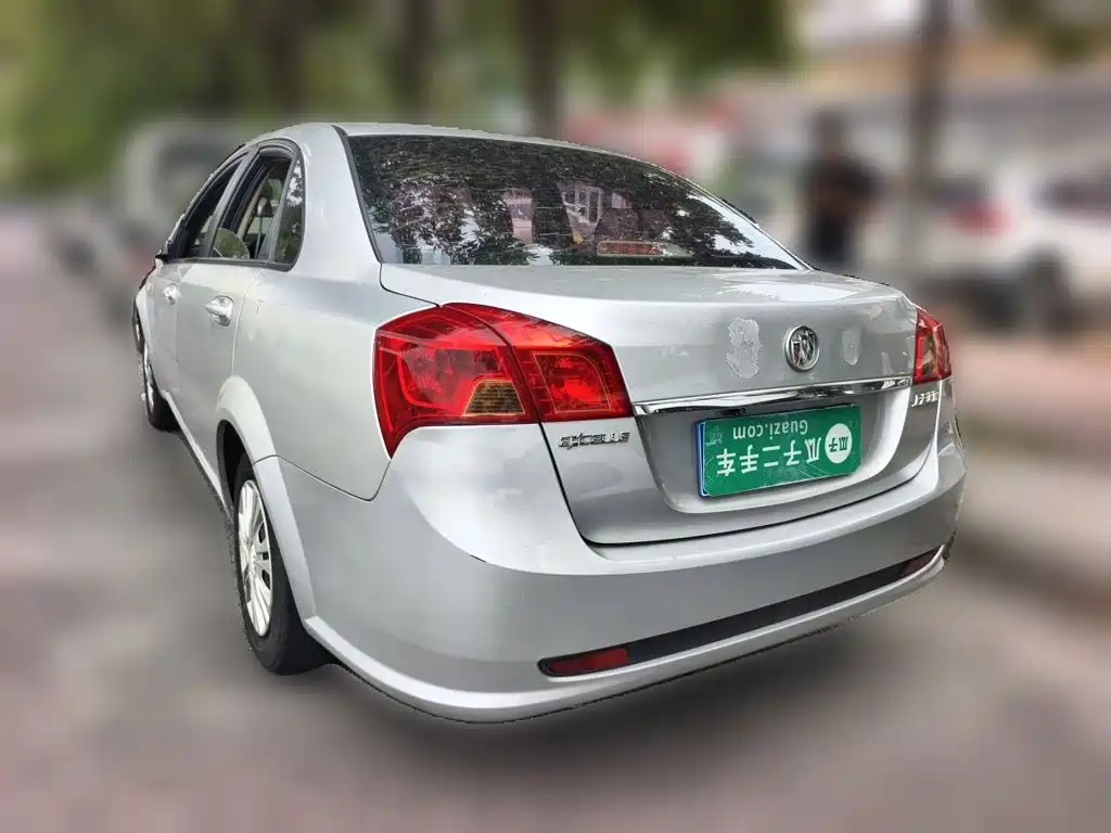 Buick Excelle — миниатюра 25