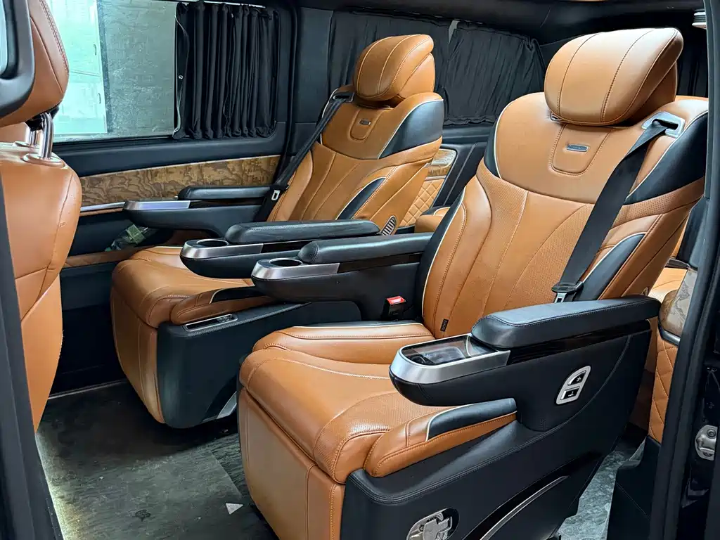 Mercedes-Benz V-Class — миниатюра 8