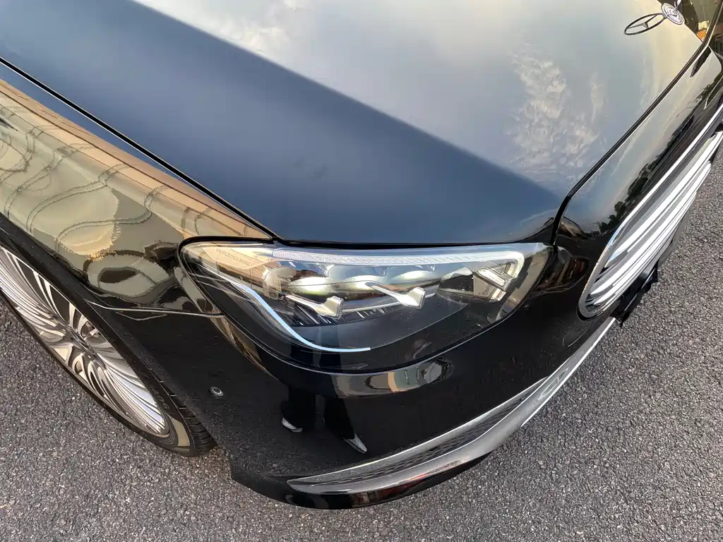 Mercedes-Benz E-Class — миниатюра 22