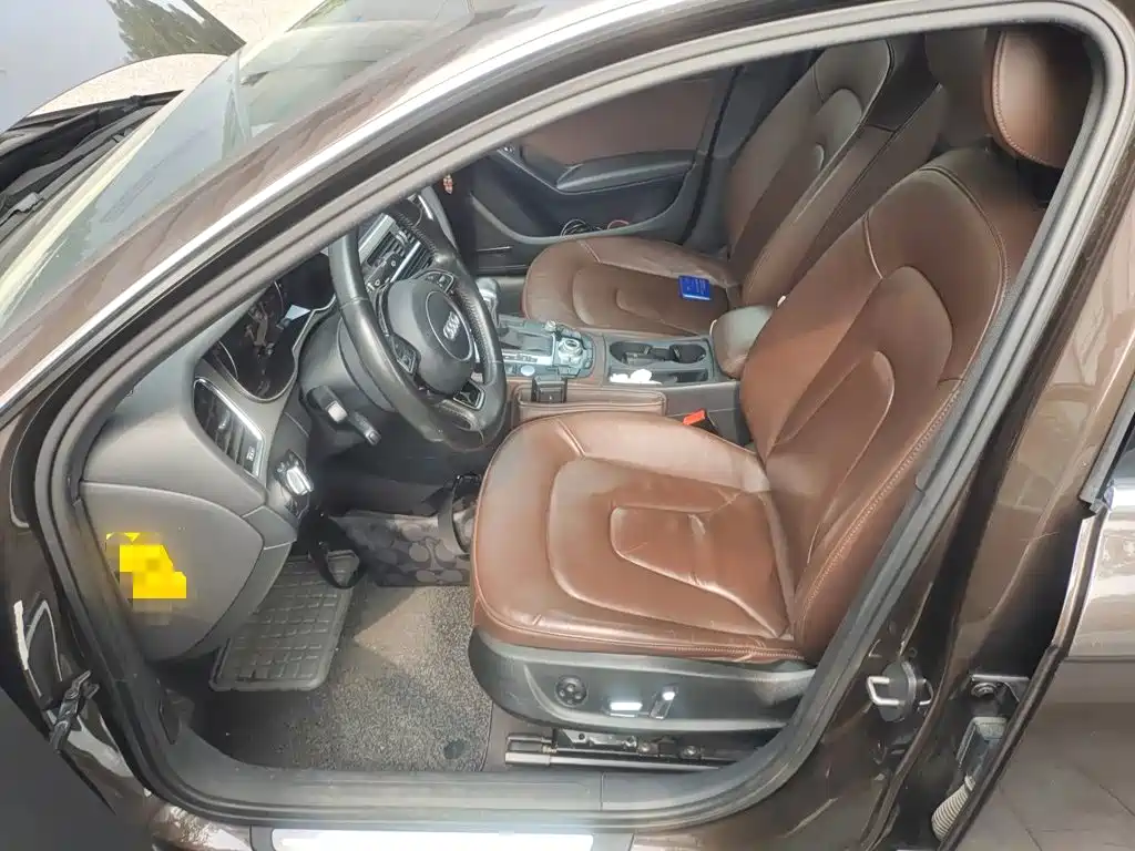 Audi A4L 2015 35 TFSI AT