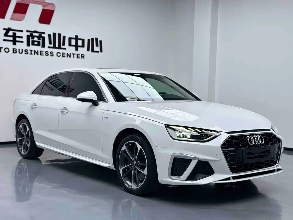 Audi A4L 2023 40 TFSI Fashion