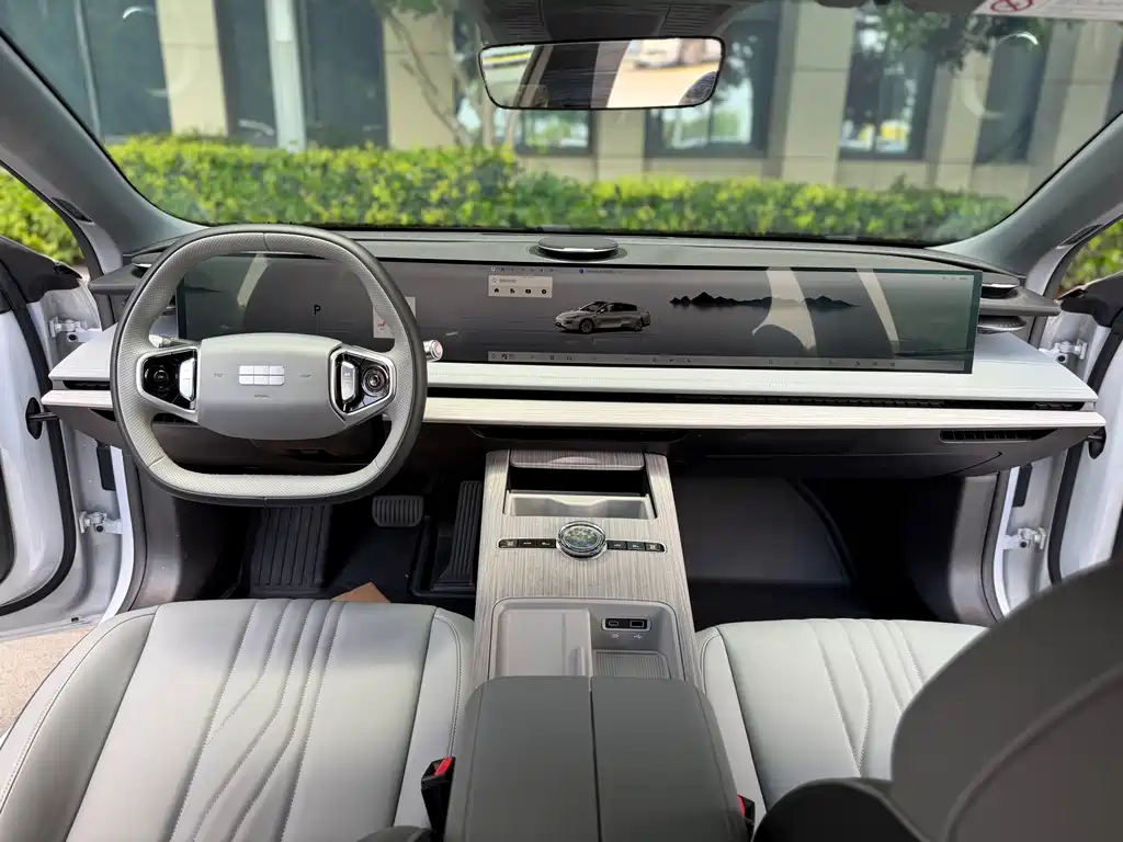 Geely Galaxy Galaxy E8 E8 2024 550km