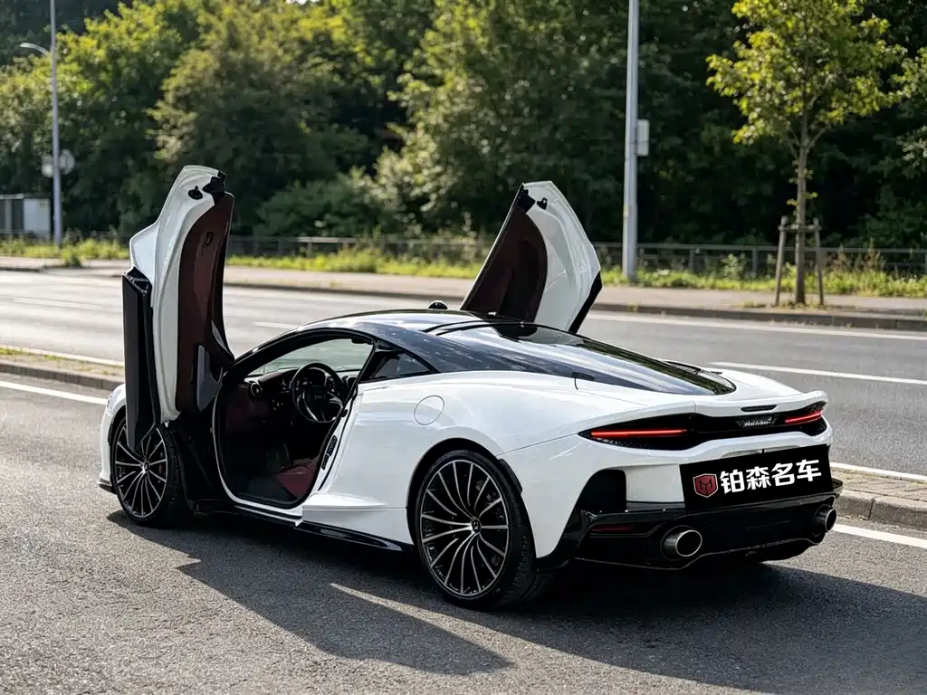 McLaren GT 2022 4.0T