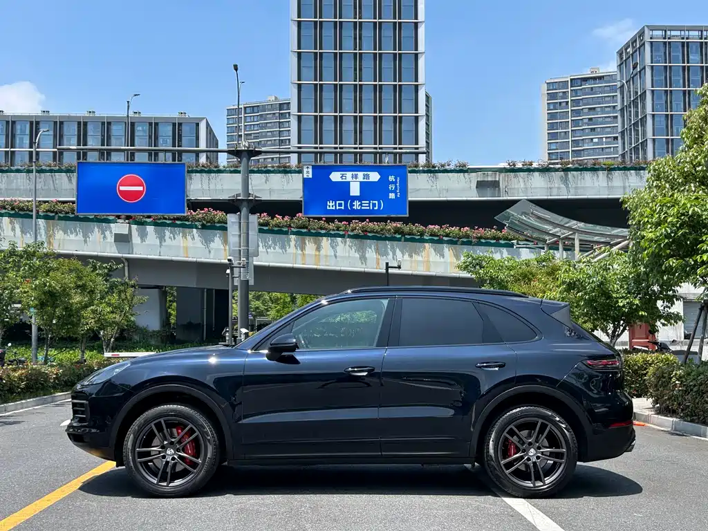 Porsche Cayenne 2019 Cayenne 3.0T