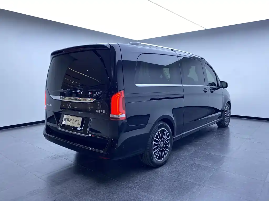 Mercedes-Benz V-Class V 2018 V 260 L Luxury Long Wheelbase VI