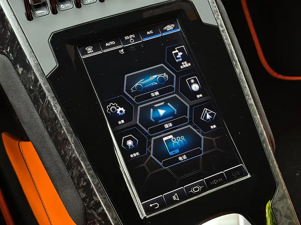 LAMBORGHINI HURACÁN