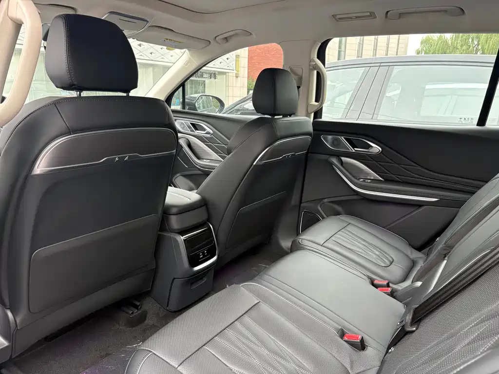 Hongqi HONGQI HS7 PHEV