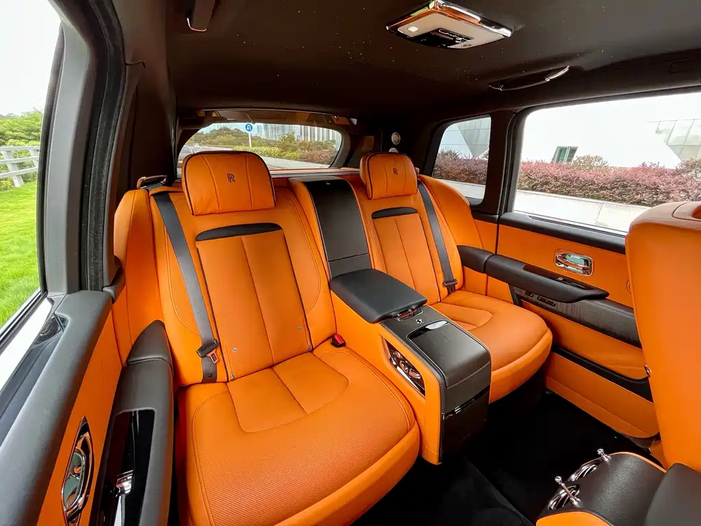 ROLLS-ROYCE CULLINAN