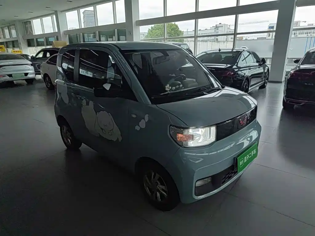 Wuling MINIEV — миниатюра 4