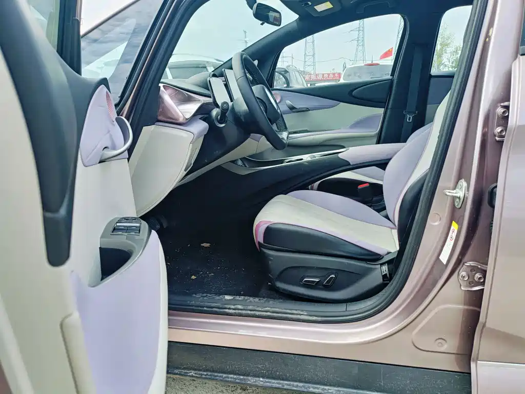 BYD Dolphin — миниатюра 4