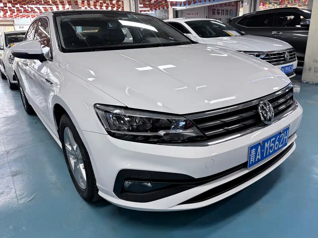 Volkswagen Lamando — миниатюра 2