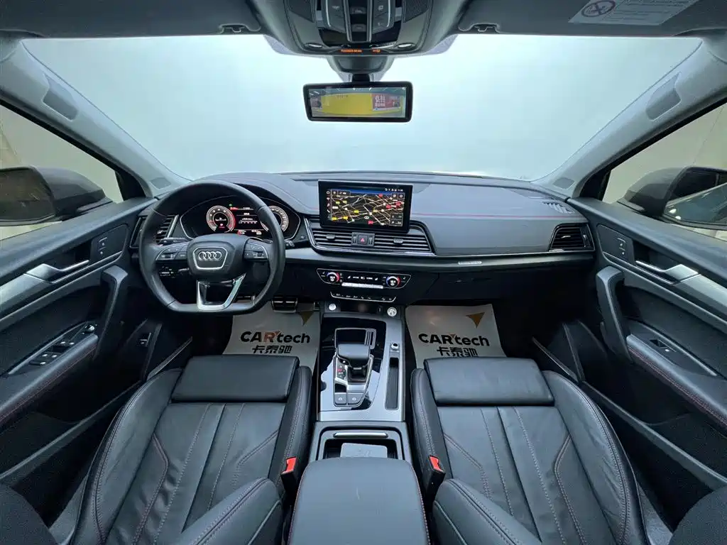 Audi Q5L 2022 40T RS