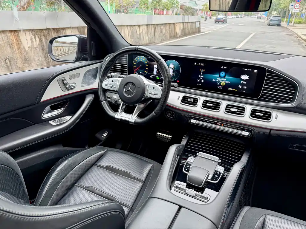 Mercedes-Benz GLE AMG — миниатюра 33