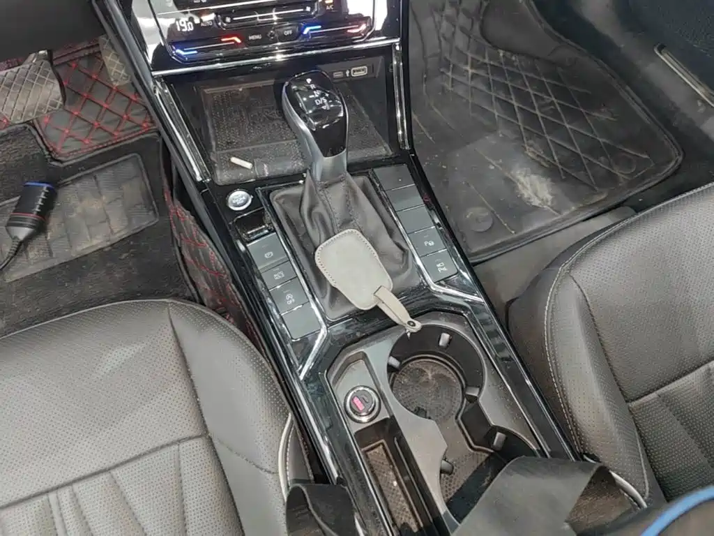 Volkswagen Passat — миниатюра 14