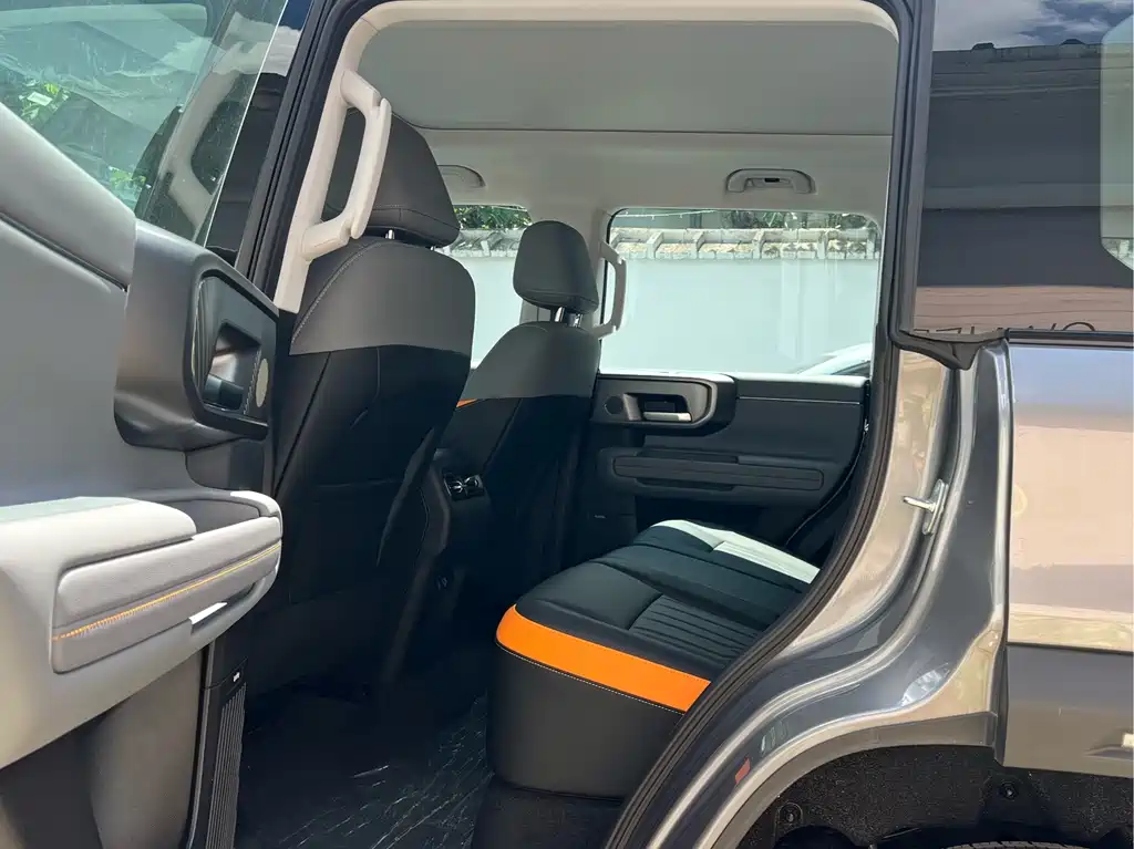 Beijing Off-Road Beijing Off-Road BJ40 Extended Range — миниатюра 5