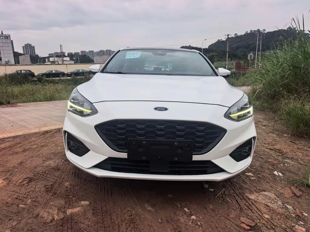 Ford Focus — миниатюра 2