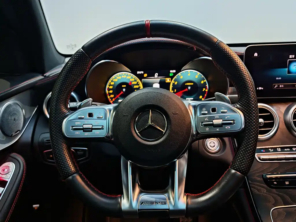 Mercedes-Benz GLC AMG — миниатюра 16
