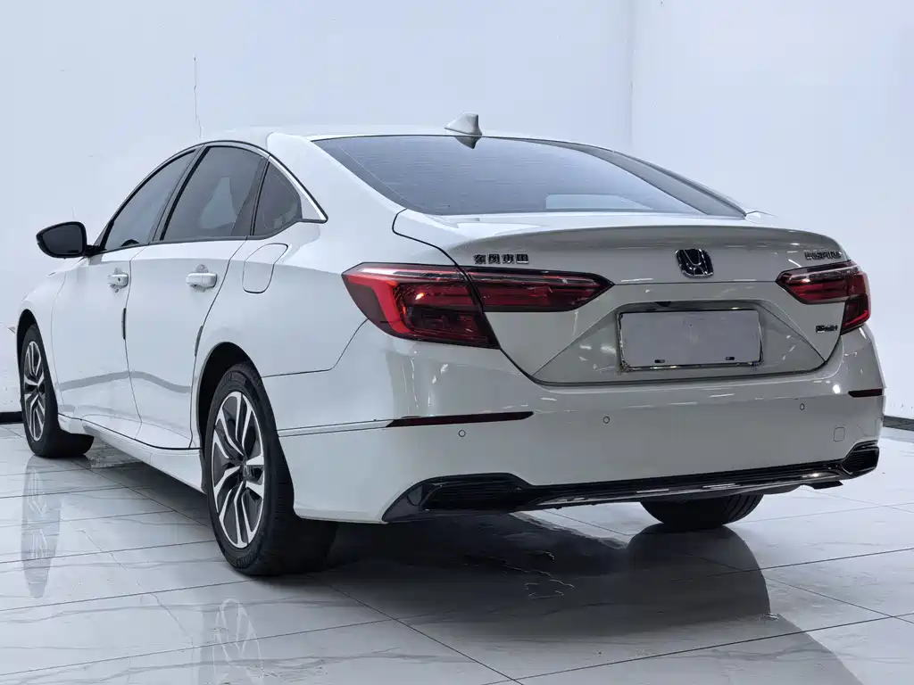 Honda Inspire 2022 2.0L