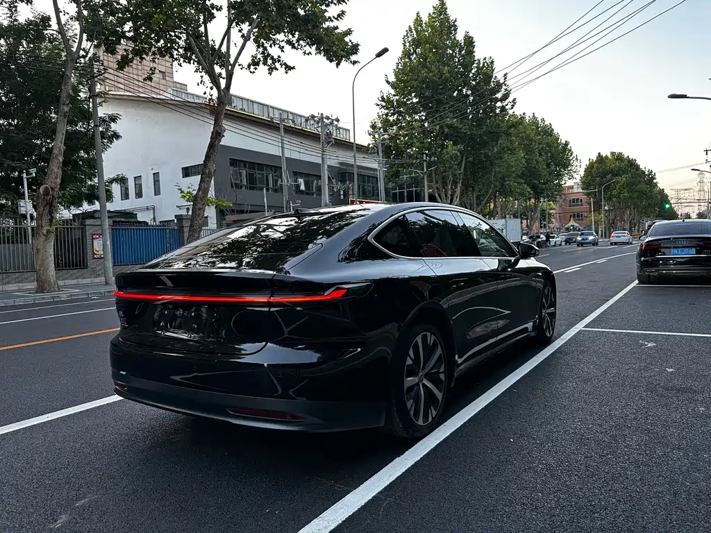 NIO ET7 — миниатюра 5