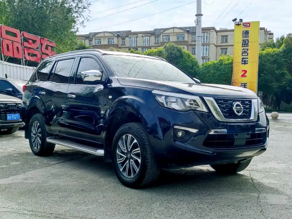 Nissan Terra — миниатюра 3