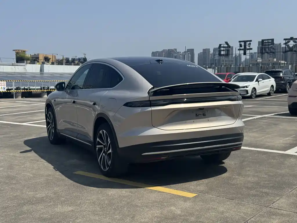 NIO EC6 — миниатюра 5