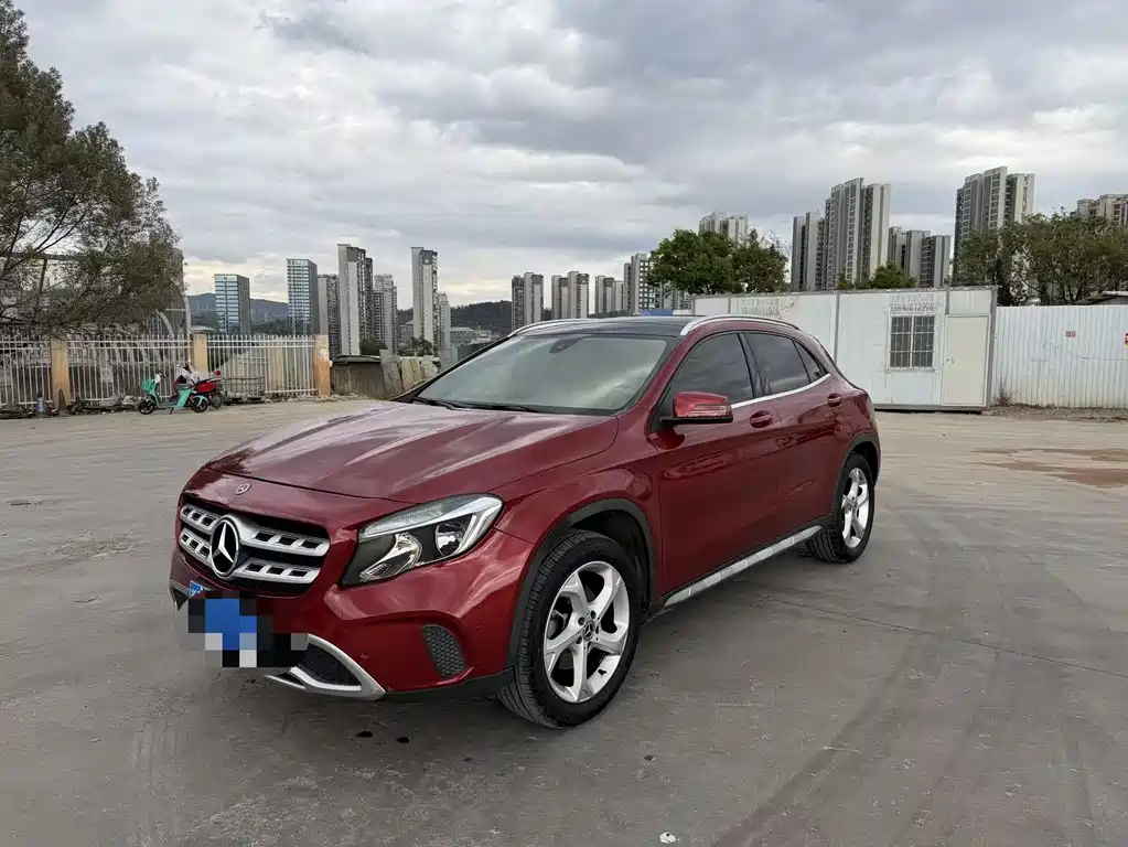 Mercedes-Benz GLA 2019
