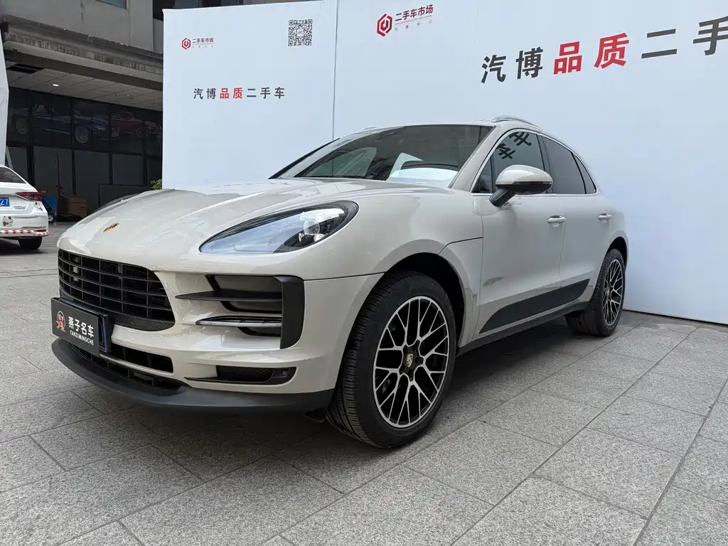 Porsche Macan 2020