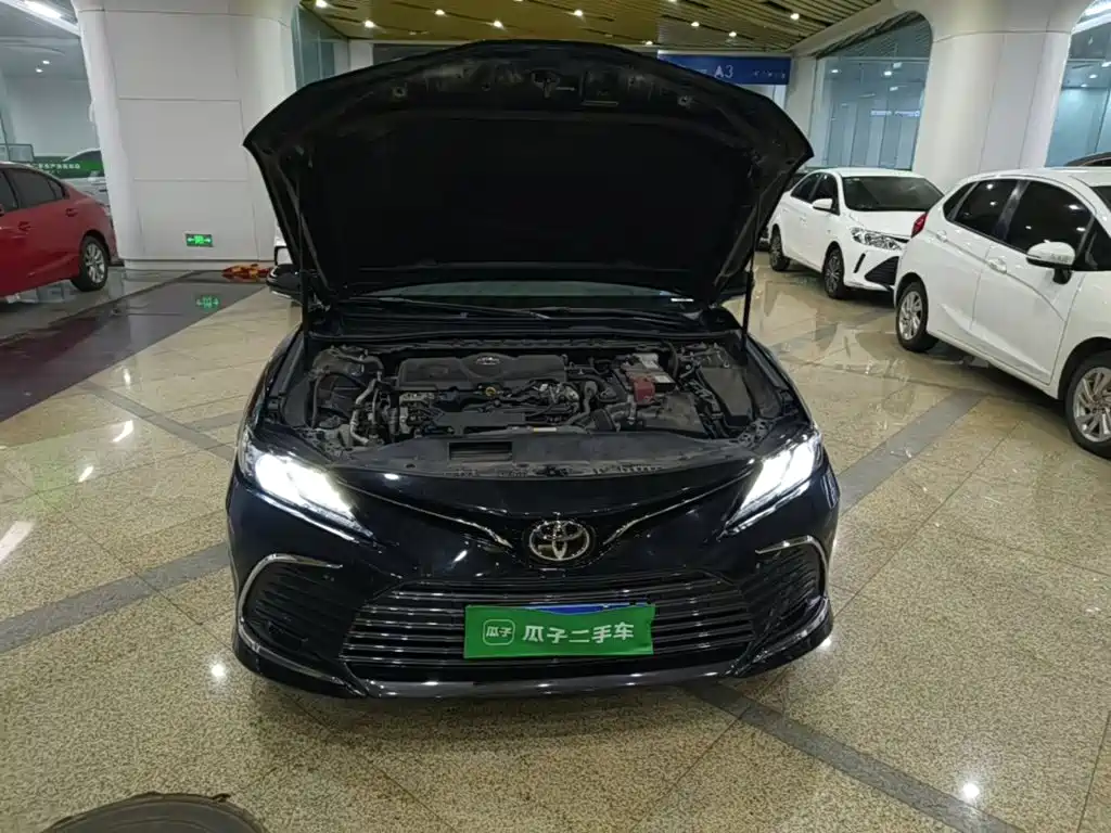Toyota Camry — миниатюра 16