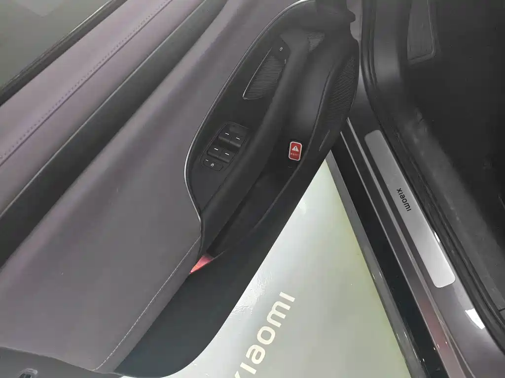Xiaomi SU7 — миниатюра 5