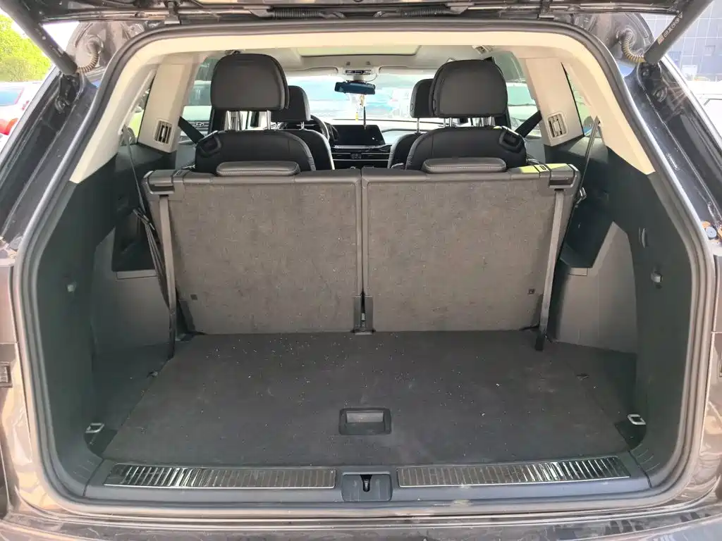 Volkswagen Talagon — миниатюра 7
