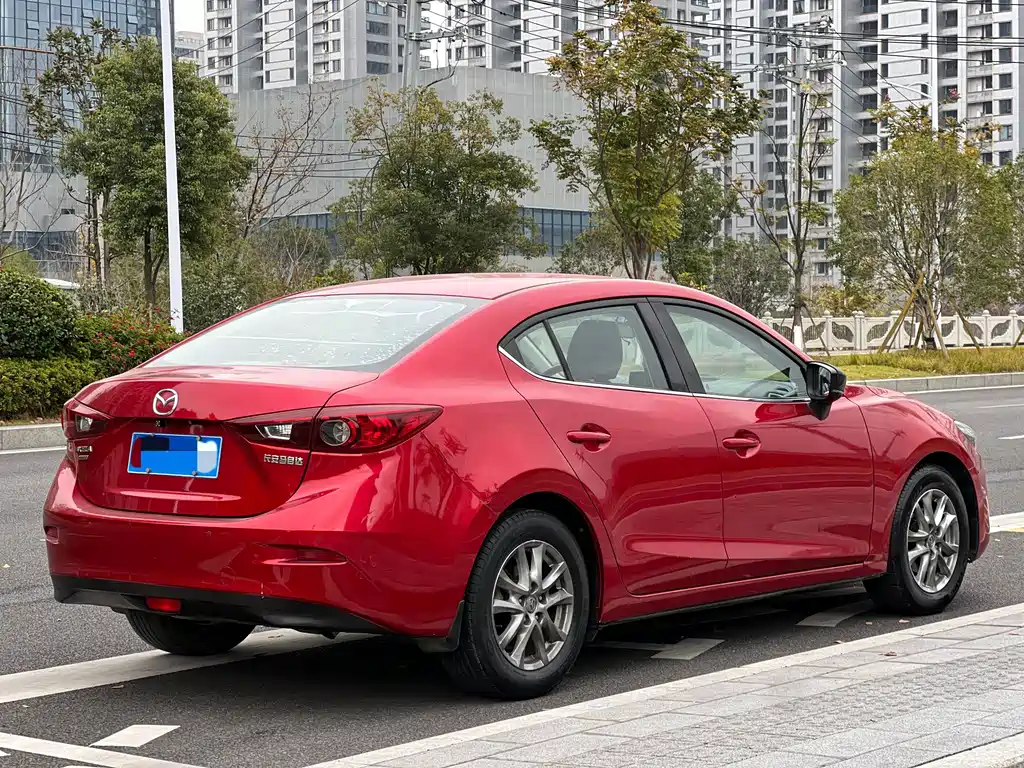 Mazda 3 Axela 2017 Sedan 1.5L Auto Comfort Type China V