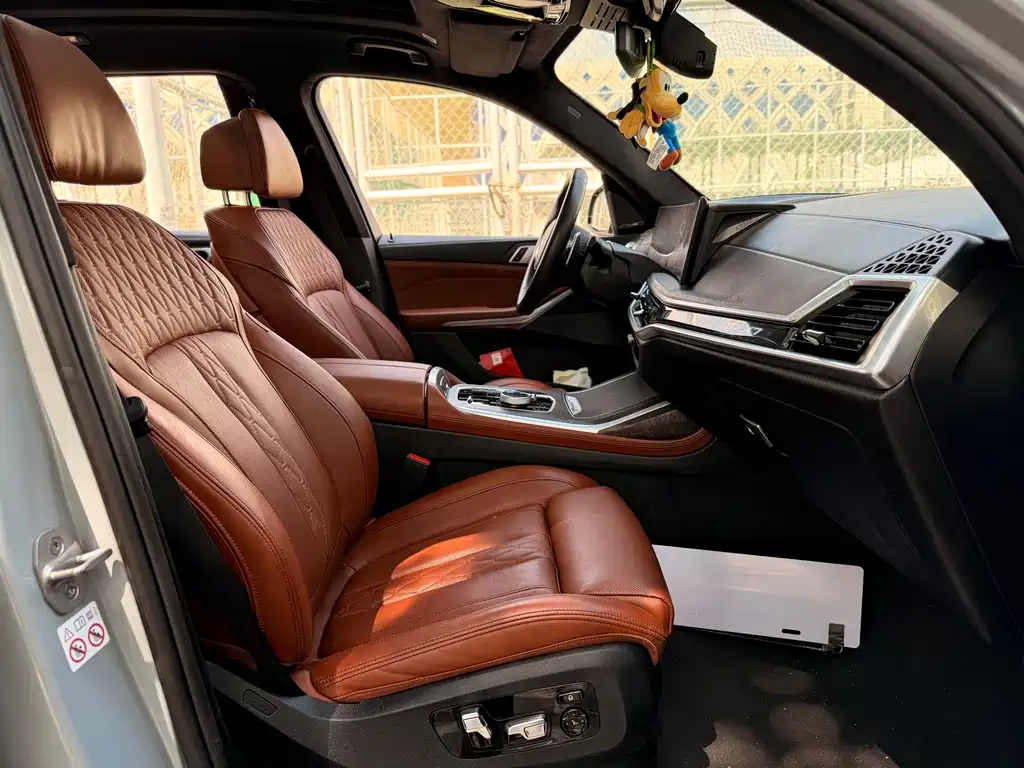BMW X7 — миниатюра 12