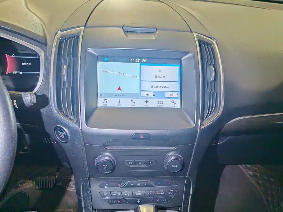 Ford Edge — миниатюра 13