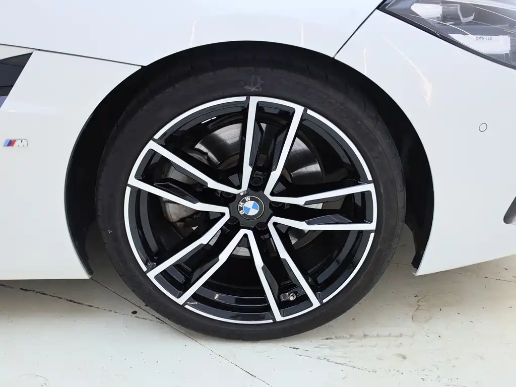 BMW Z4 — миниатюра 22